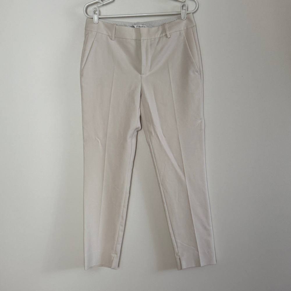 Zara Women's Light Beige Trousers